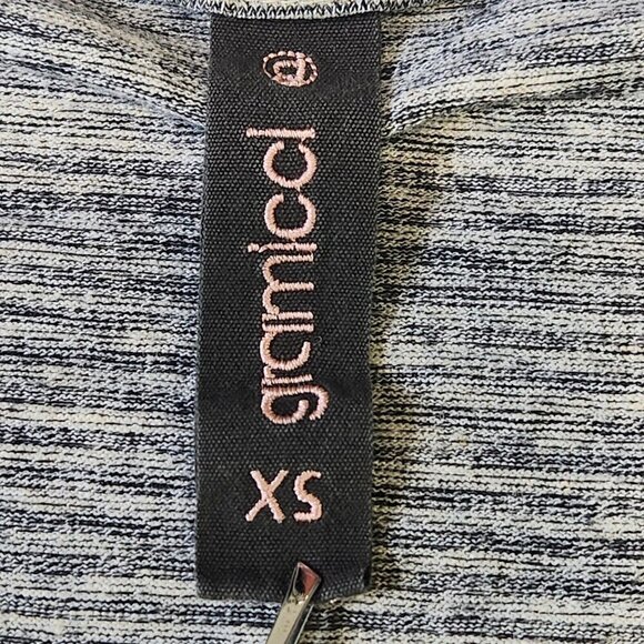 Gramicci Striped Top Womens XS Grey Dip Dyed Dolman Sleeve Henley Scoop Neck - Picture 4 of 8